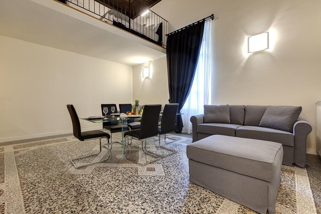 2016 Apartments Florence Exterior photo