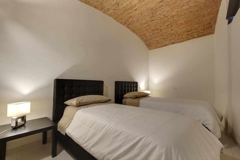 2016 Apartments Florence Exterior photo