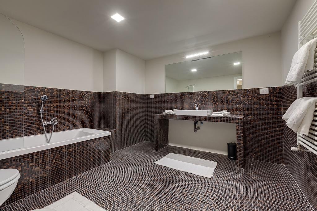 2016 Apartments Florence Exterior photo